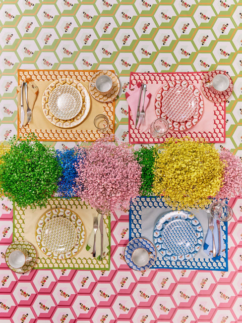 WASA-BEE DINNER PLATES