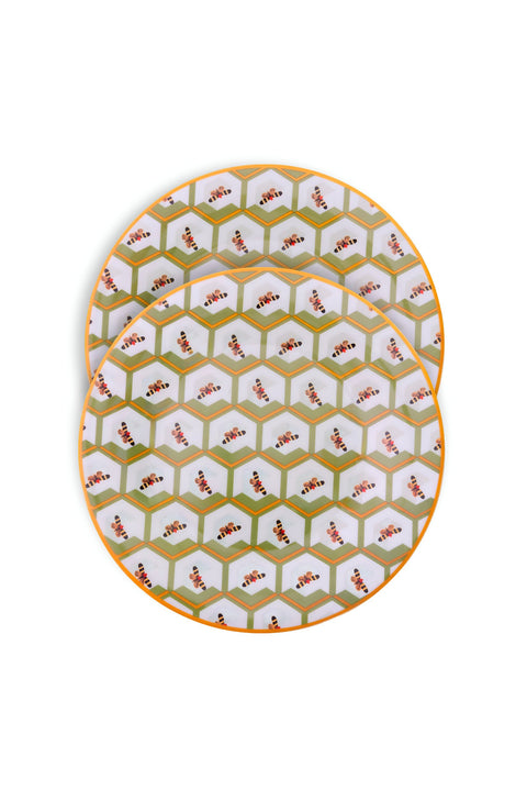 WASA-BEE DINNER PLATES
